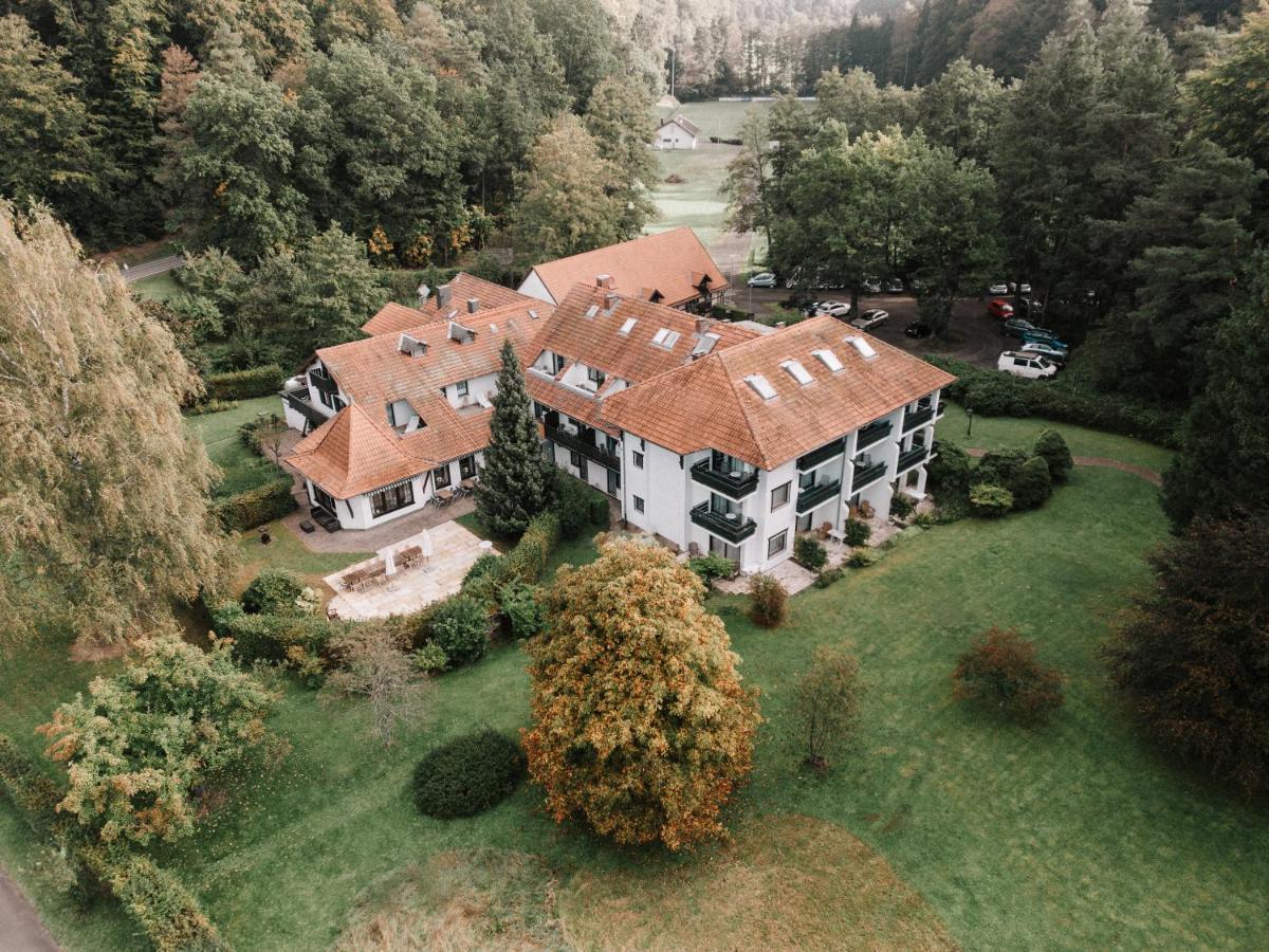 Landhotel Waldhaus Laubach  Exterior photo