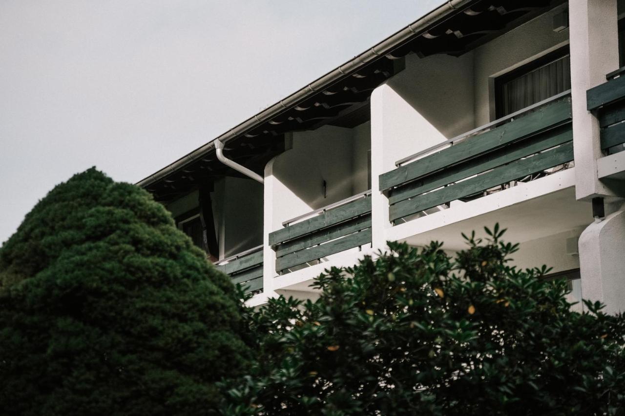 Landhotel Waldhaus Laubach  Exterior photo